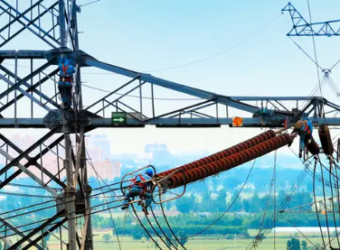 河南首座全装配式 500千伏变电站投运